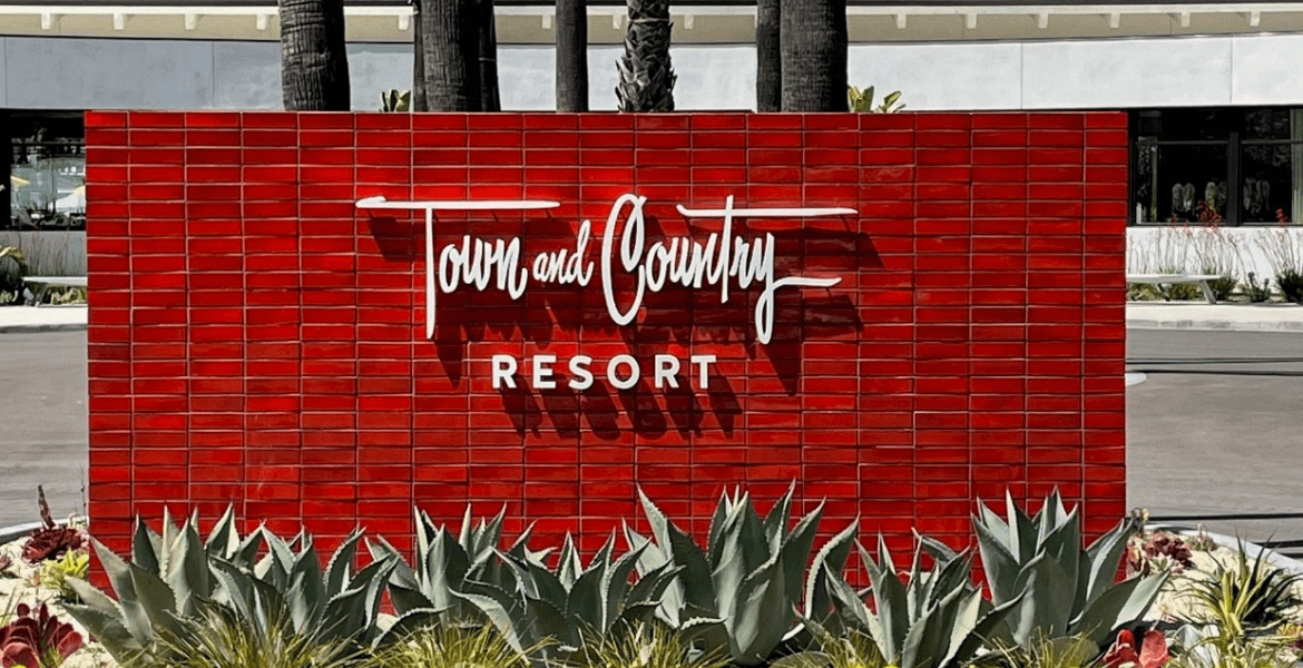 Town and Country Resort