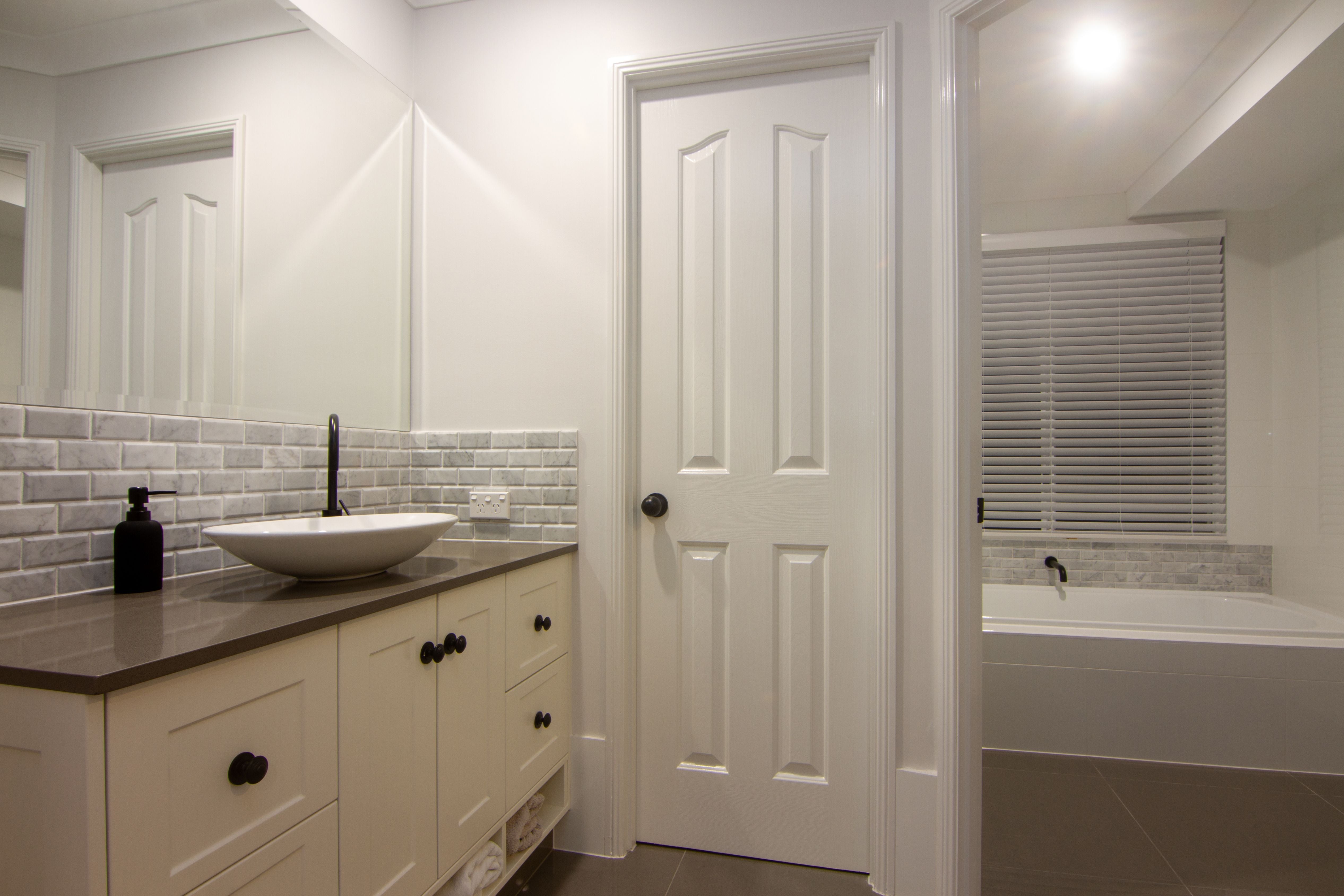 Renovation - Gold Coast Image -5fc9859d6bf51