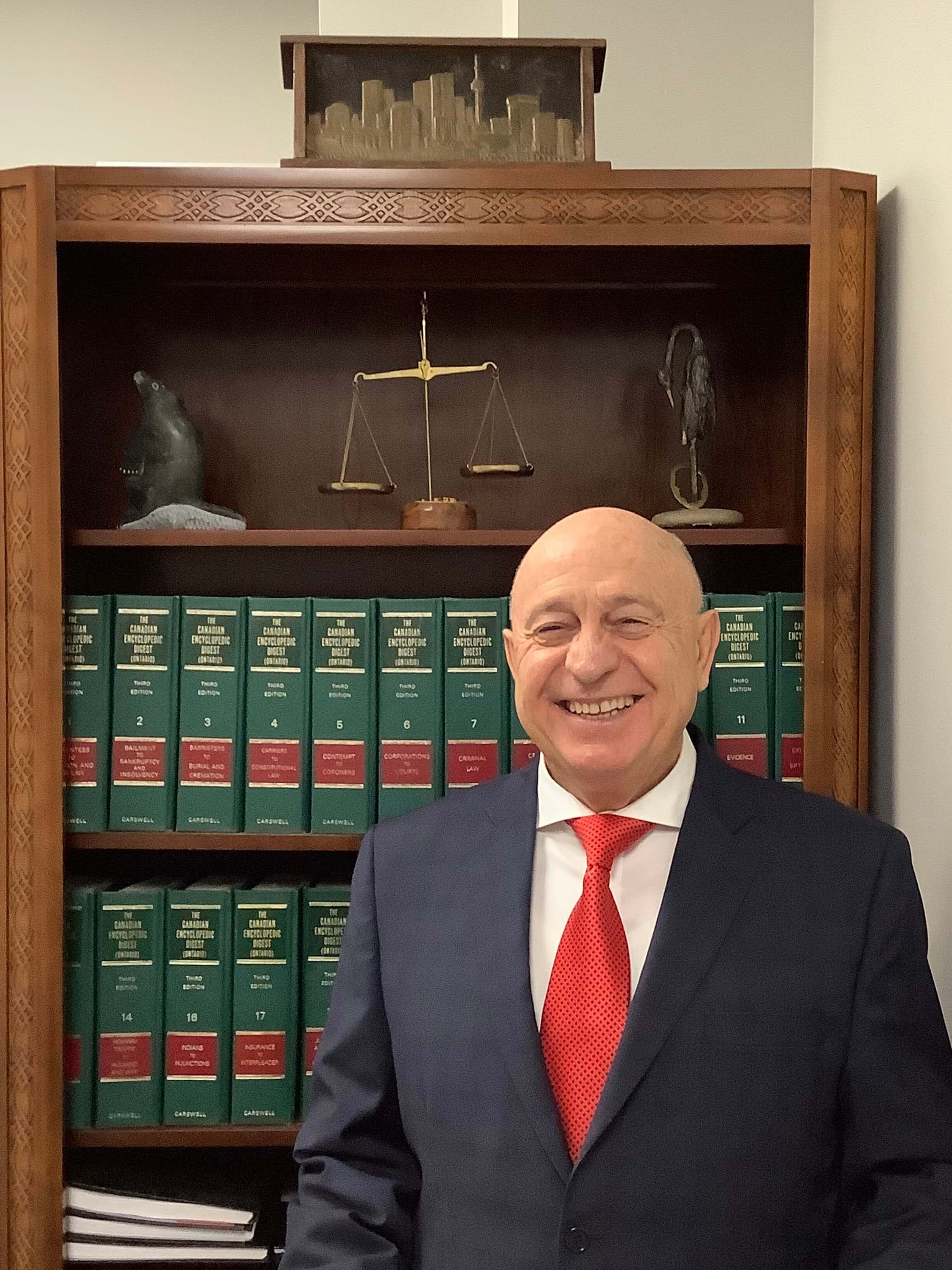 Angelo Serafini,Oakville Lawyer for Real Estate Law, Business & Corporate Law, Wills & Powers of Attorney, and Estate Planning