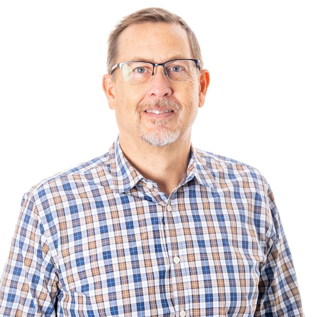 Dr Daren Roa