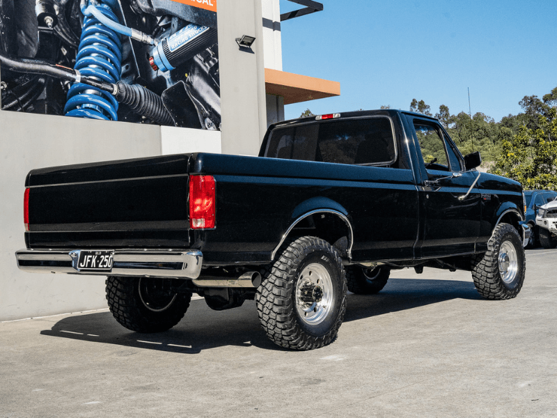 1997 Ford F-250 2WD with 2-inch suspension lift and BFGoodrich Mud-Terrain tyres