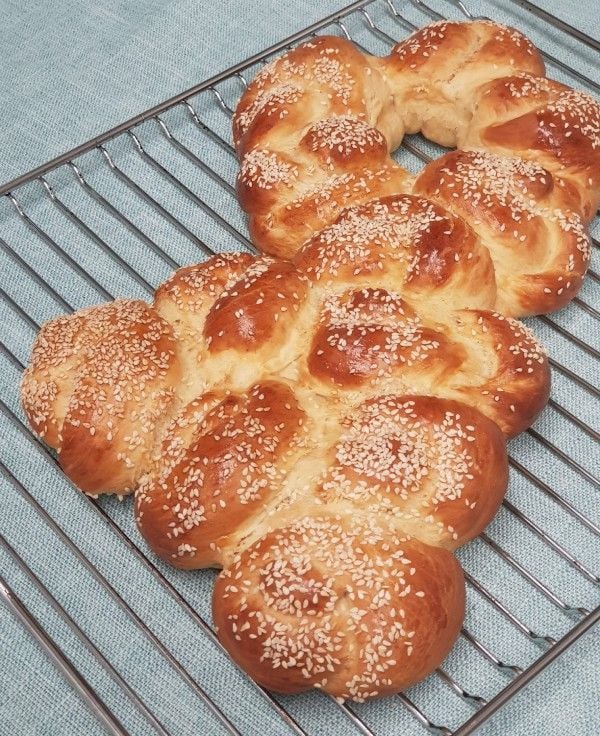 Shlissel Challah