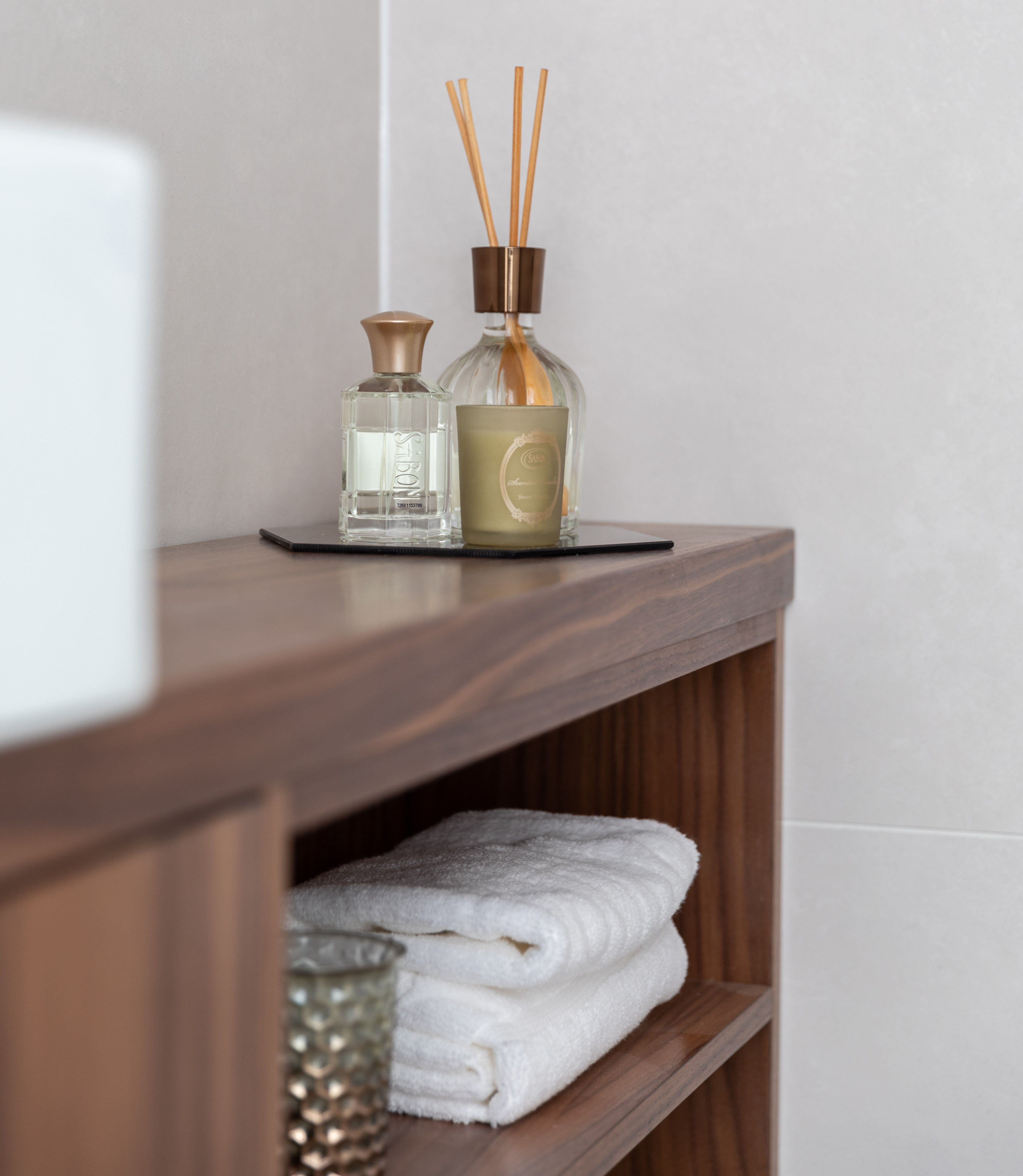 The Ultimate Guide to Designing your Powder room