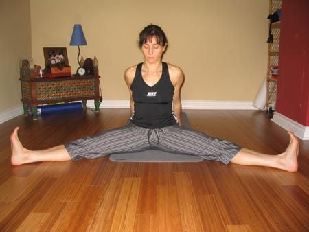 A Upavistha Konasana Image -619fc91037862