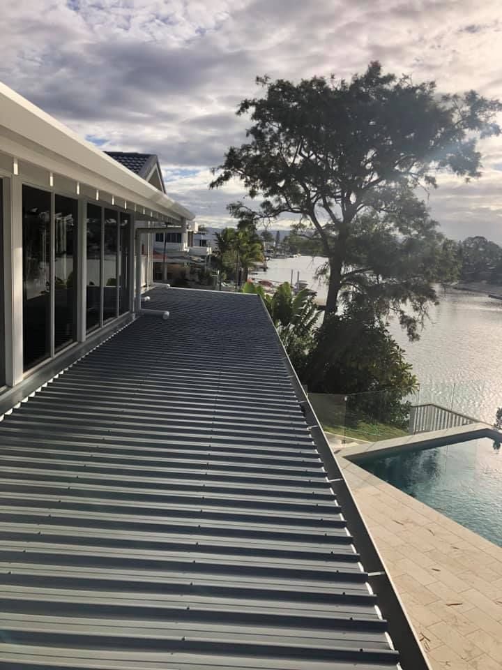 Guttering & Fascia Image -61dd0d929b4dc