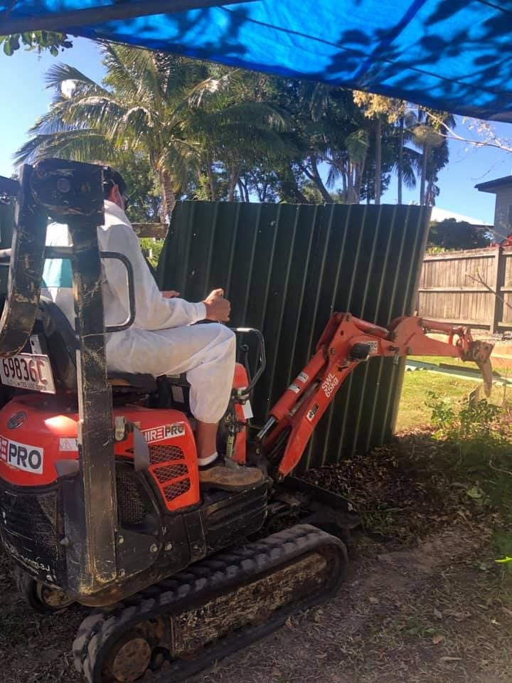 Asbestos Removal Image -61dd0f869949a