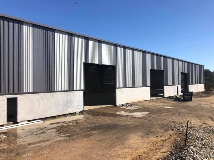 Commercial Building Image -61dd125373b05