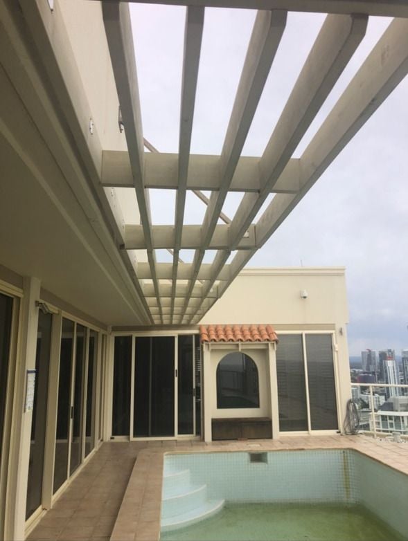 Aluminium Awing Image -622ee3b8ac018