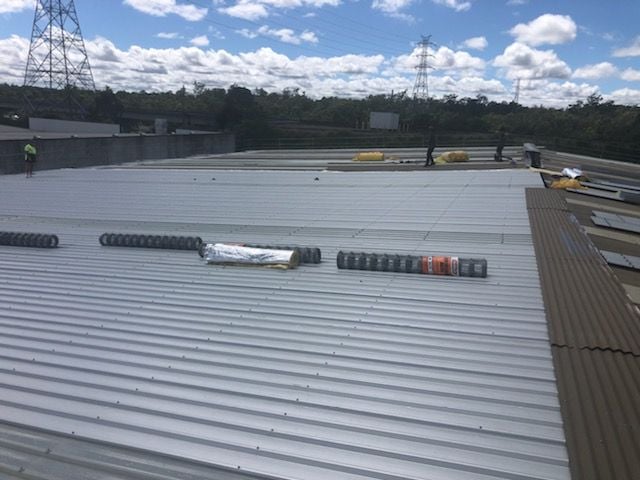 Commercial Roofing Image -622feddeb4b0b