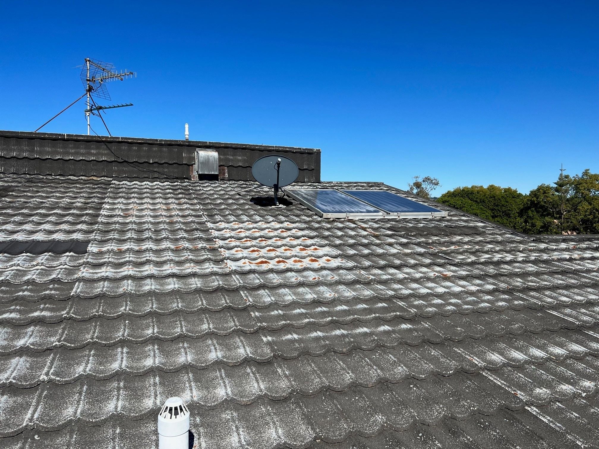 Decramastic Tile Roof to a Colorbond Image -64daf7f2c019d