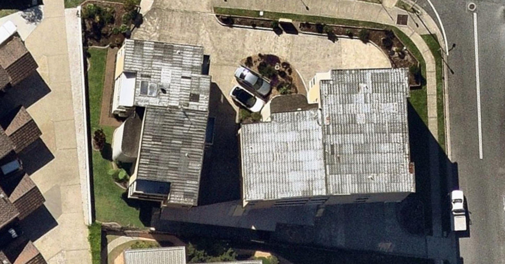 Decramastic Tile Roof to a Colorbond Image -64daf7f66bba0