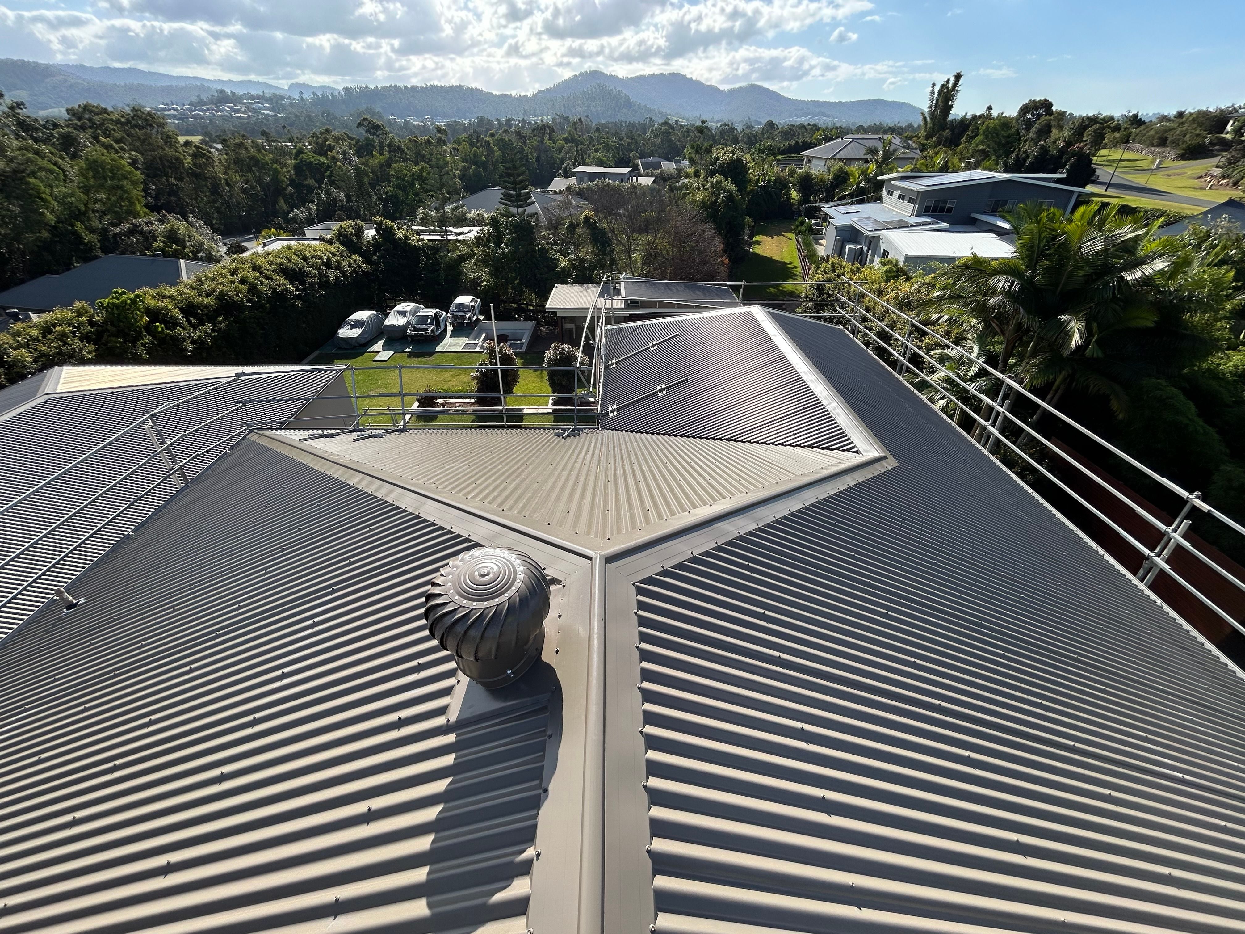 New Roof - Christmas Storms Image -66ecddcdbe402