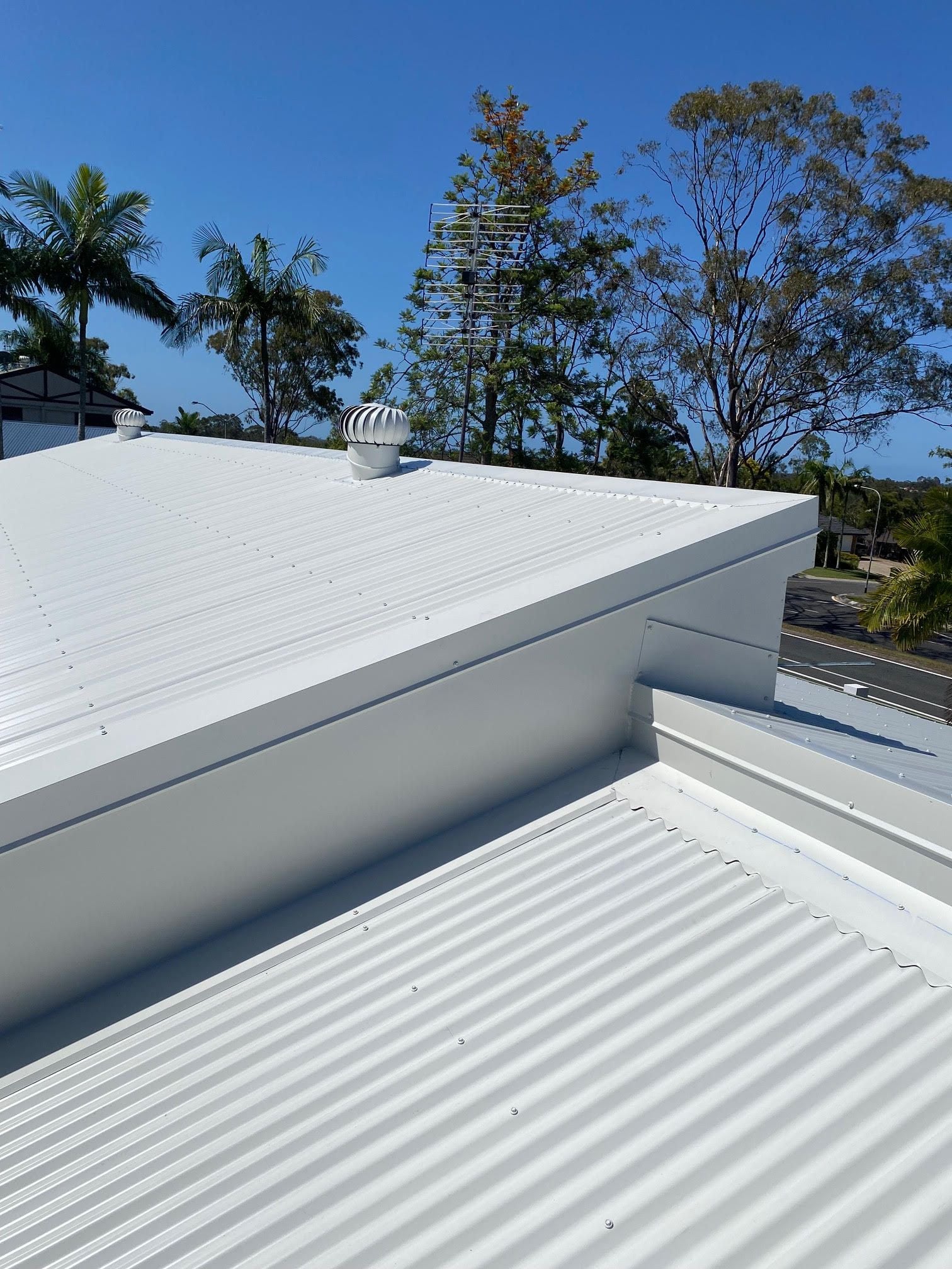 New Roof Helensvale Image -67fca3f5f1404