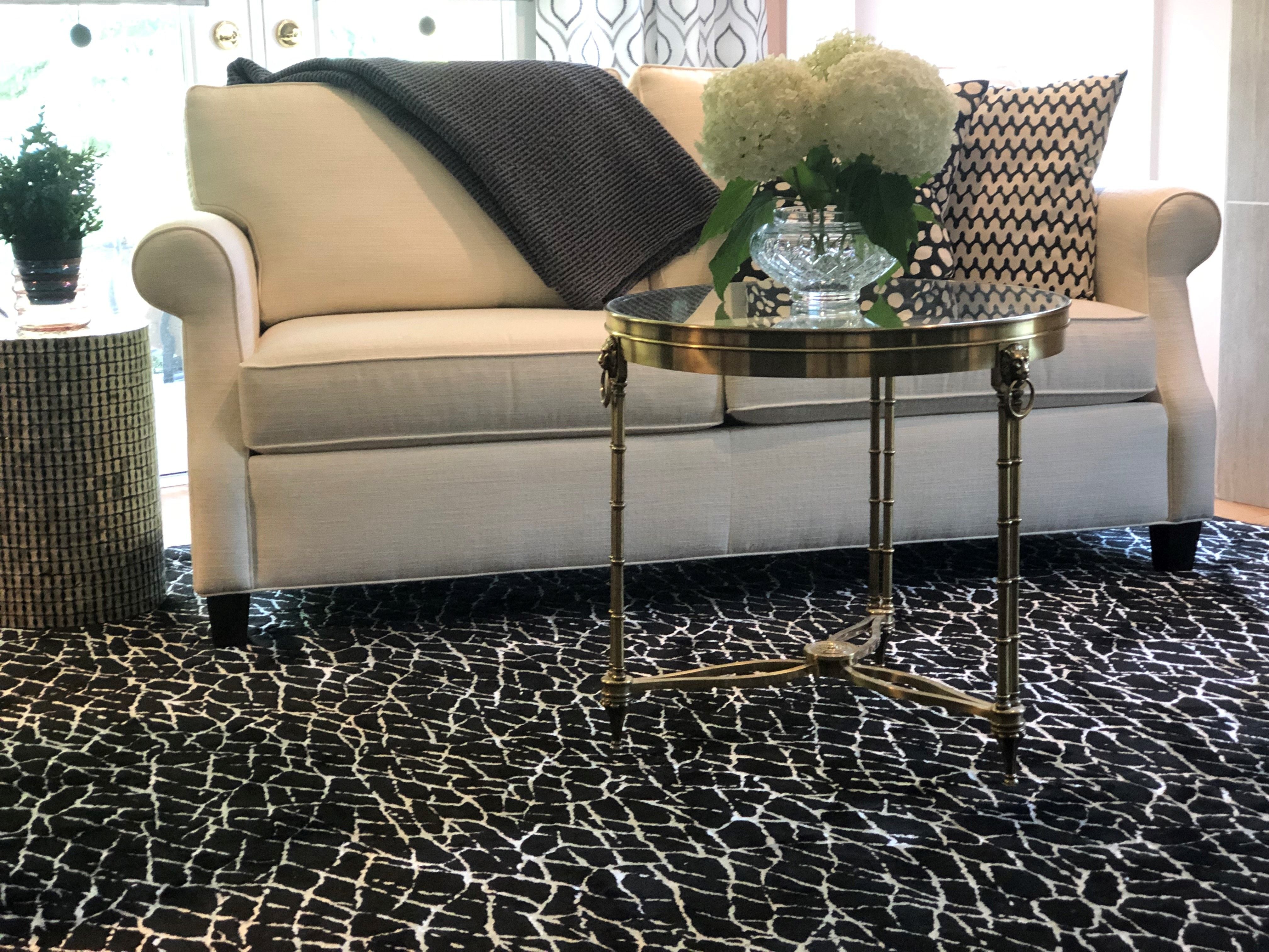 Area Rugs Image -635180e26e7b8