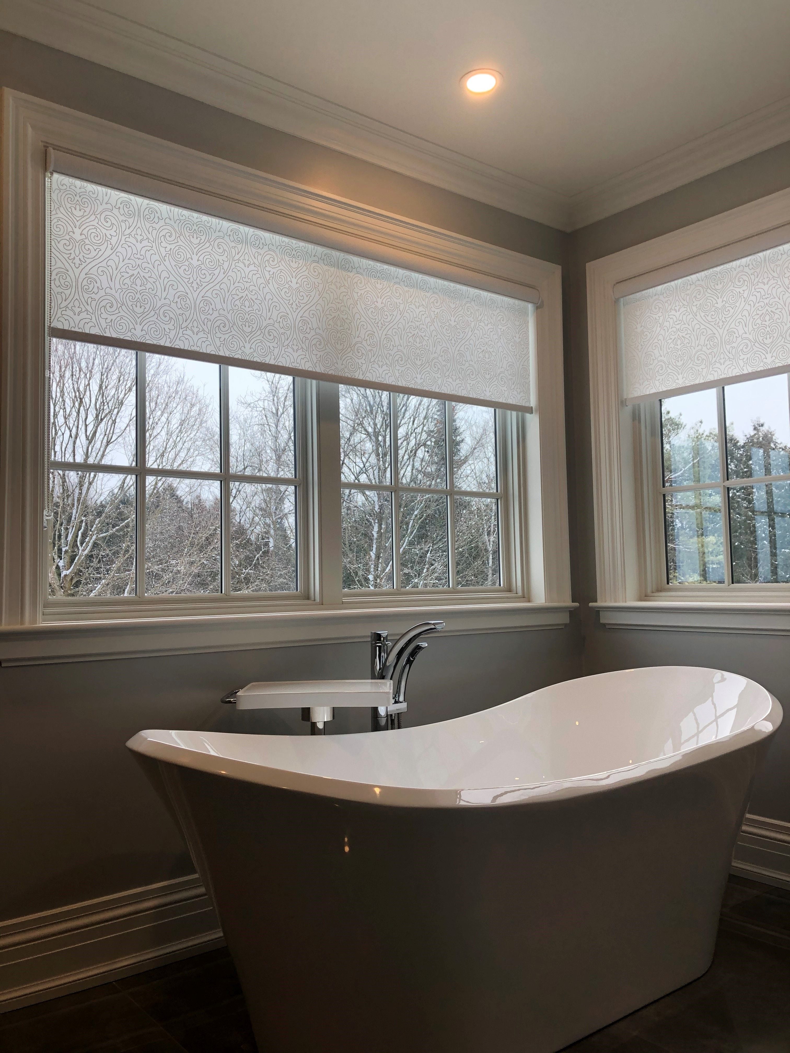 Blinds Image -63518e3bd0a61