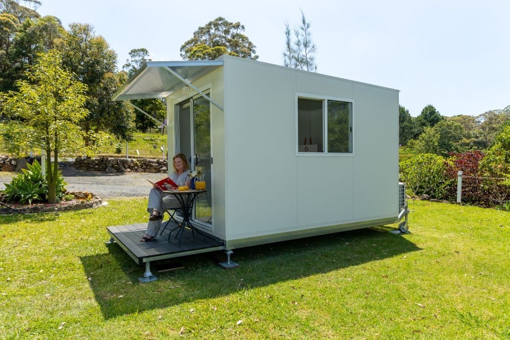 Standard Portable Room from the Side Standard Portable Room 2.5m x 3.6m Image -66a1d92972551
