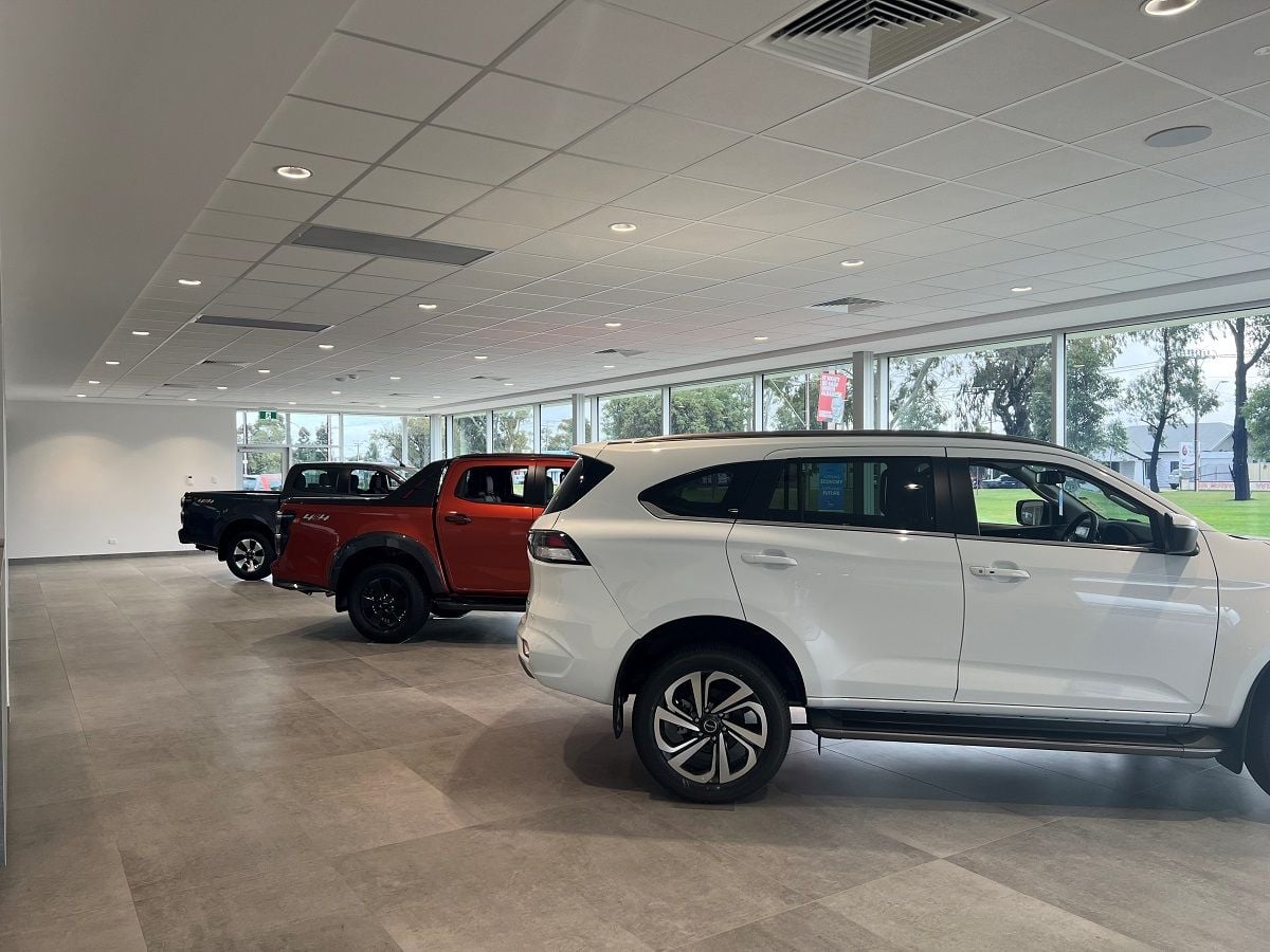 Isuzu Image -63a3c37b88a0b