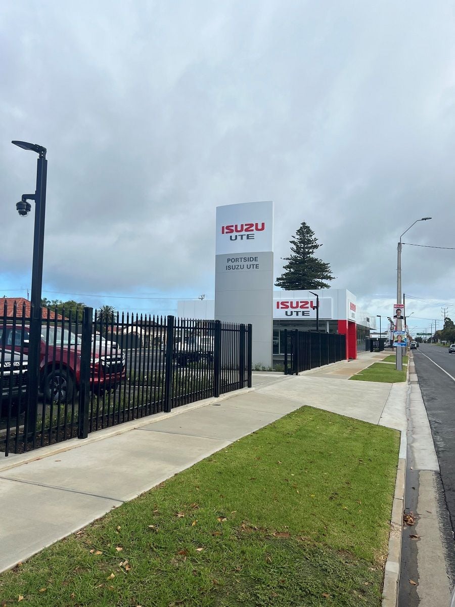 Isuzu Image -63a3c37bafed9