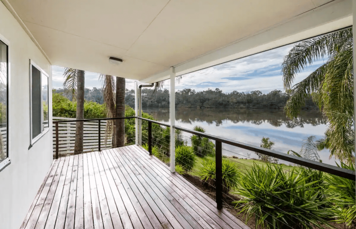 Clarence River House Gallery Image -634dde1aeaf3e