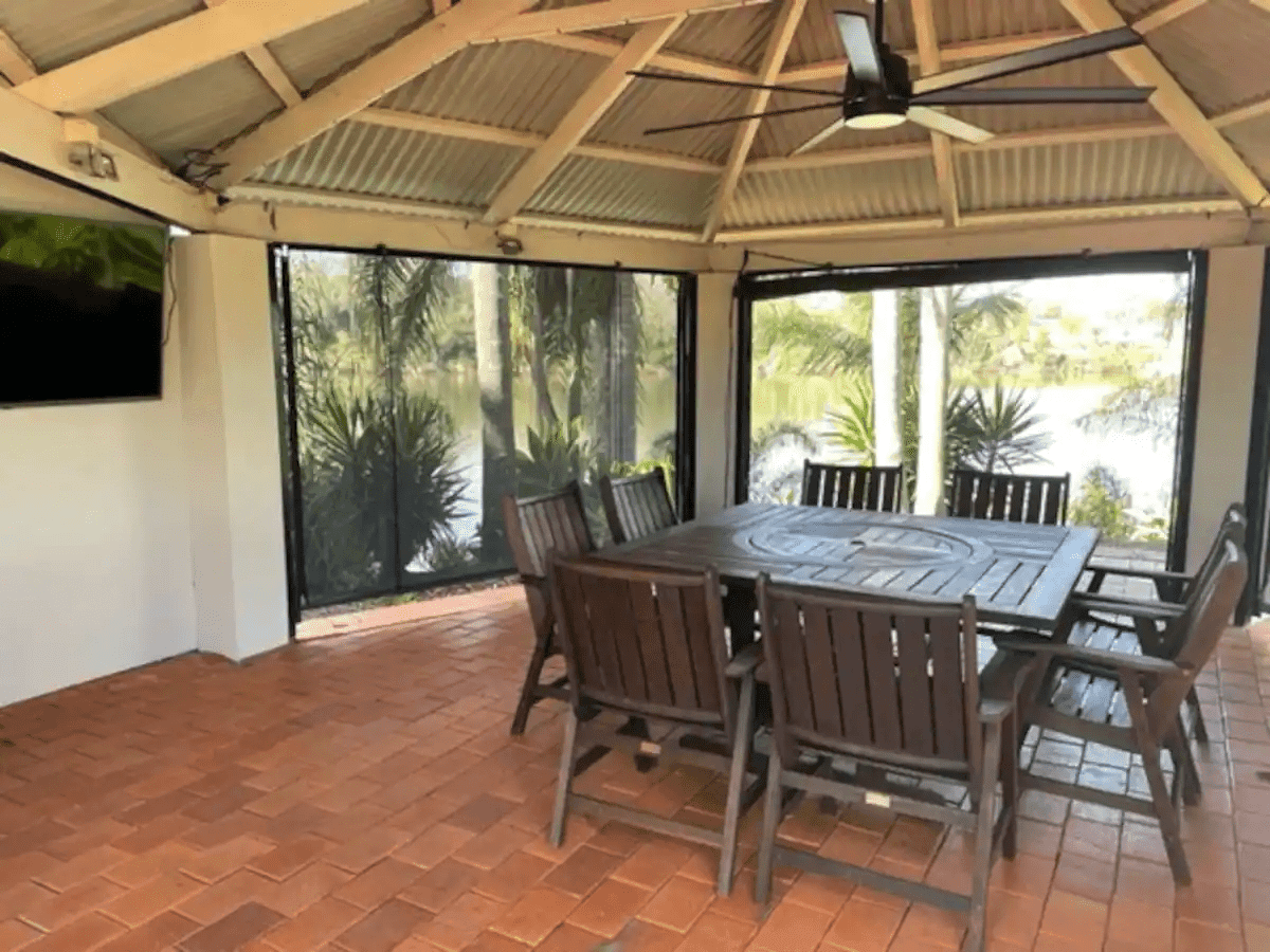 Clarence River House Gallery Image -634dde1d1c84d