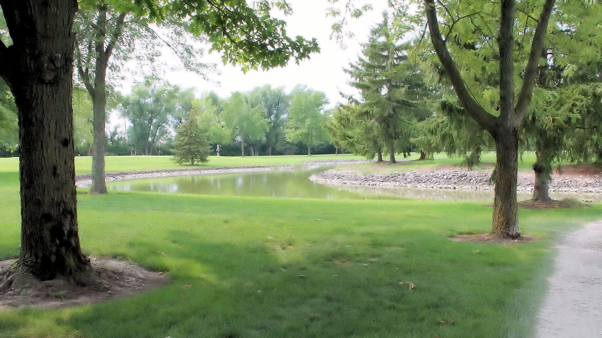 Wildwood Golf Course Image -64ff6a21e594a