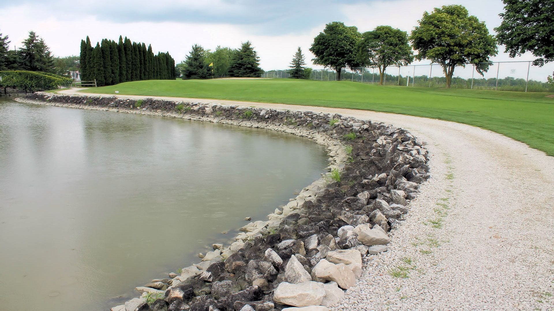 Wildwood Golf Course Image -64ff6a22d5bac