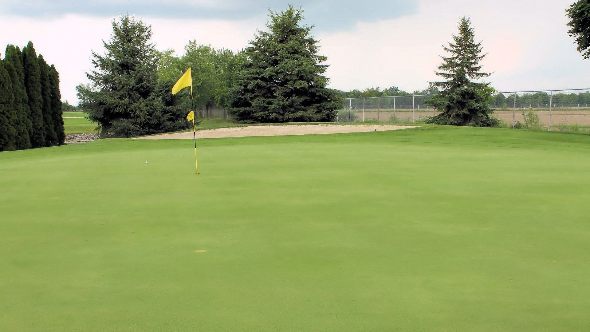 Wildwood Golf Course Image -64ff6a22ee5e5