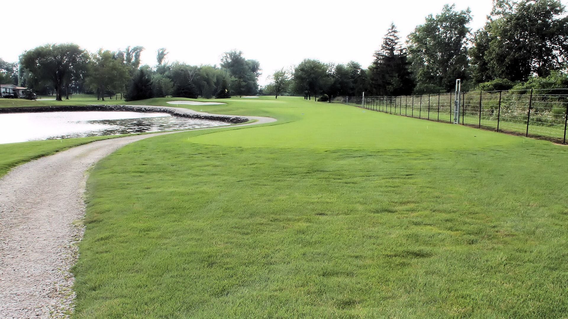 Wildwood Golf Course Image -64ff6a23412fb