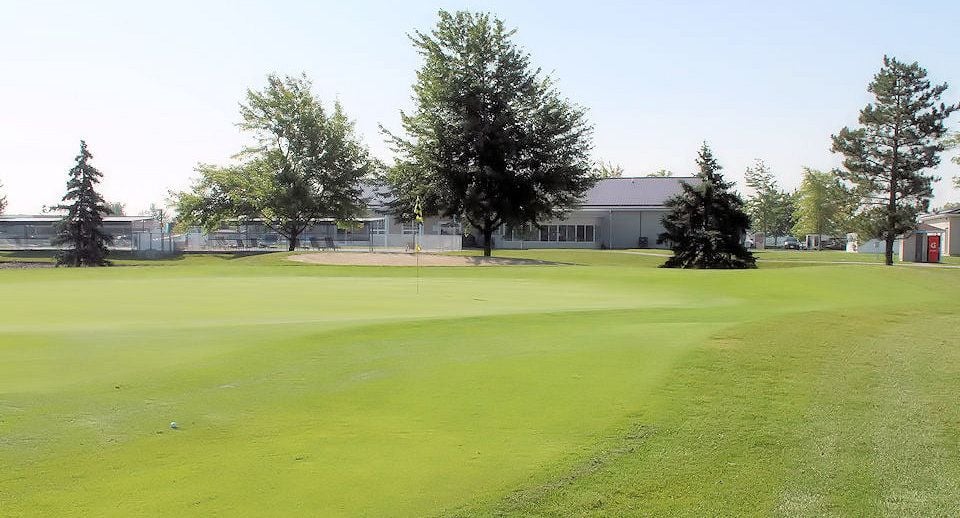 Wildwood Golf Course Image -64ff6a247788c