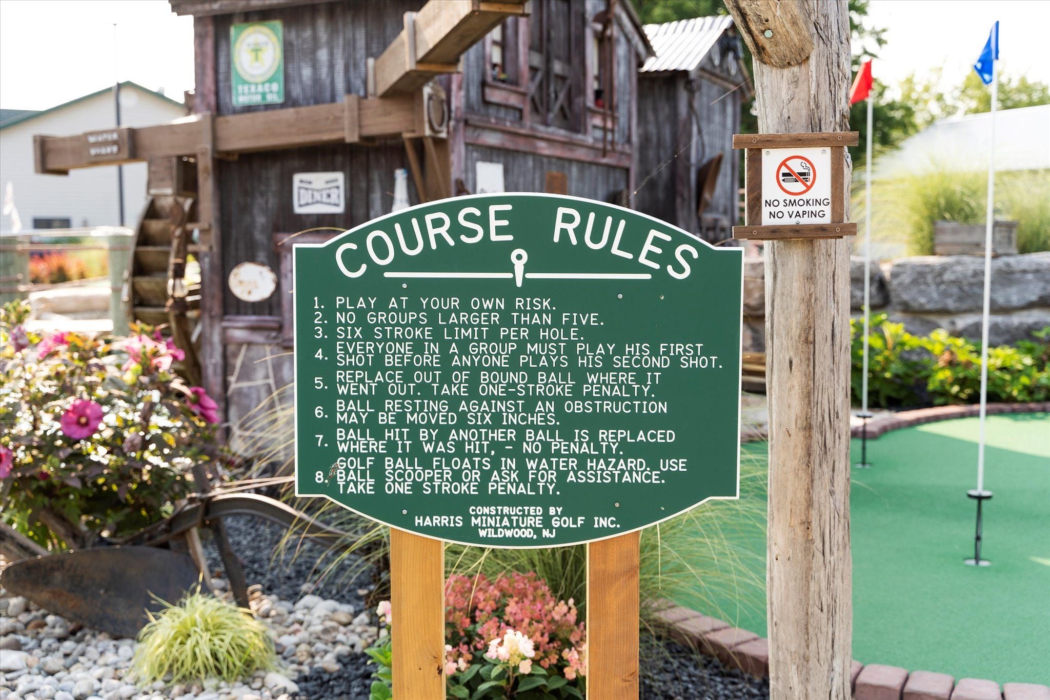 The Ultimate Mini-Golf Guide: How to Perfect Your Putting Technique The Ultimate Mini-Golf Guide: How to Perfect Your Putting Technique