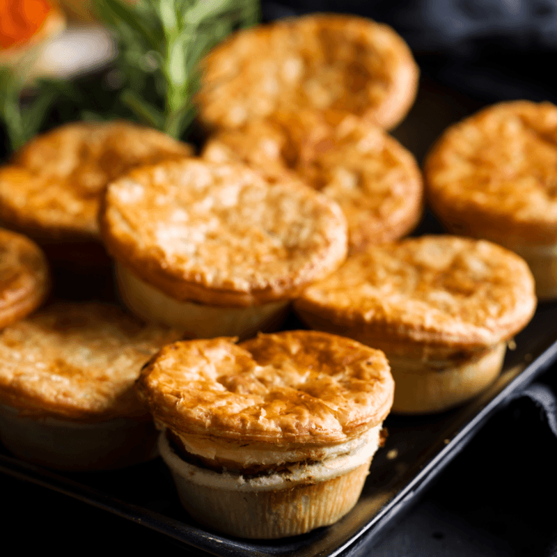 Mini Steak Pies Finger Food Pack (24) Mini Steak Pies Finger Food Pack (24)