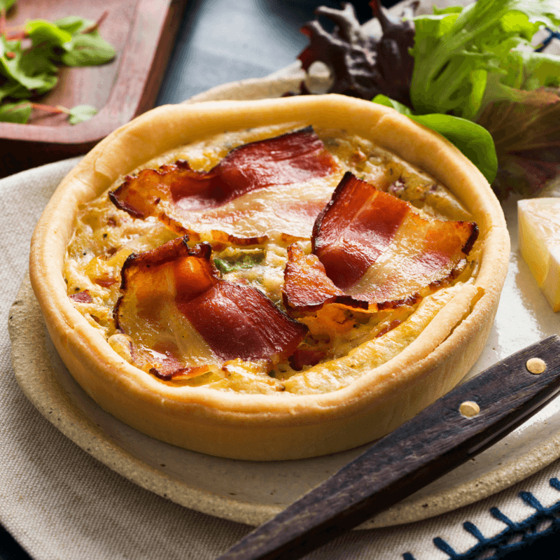 Individual Quiche Lorraine with Streaky Bacon Individual Quiche Lorraine with Streaky Bacon