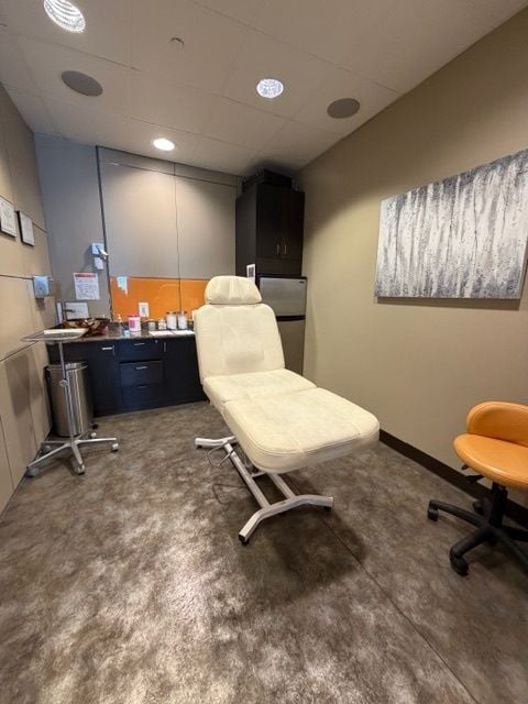 Office Images Image -69b43b9ddd3ac