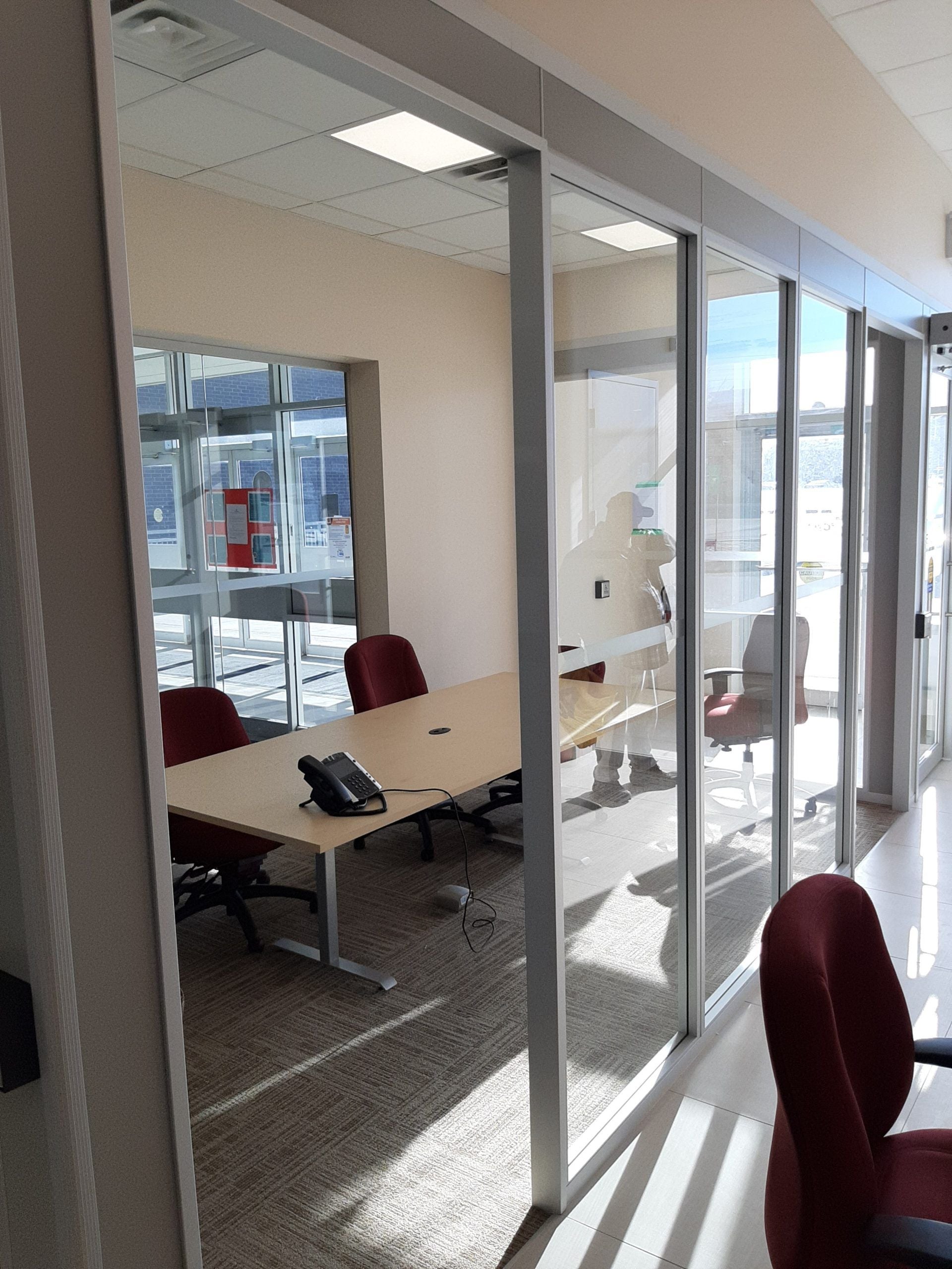 Glass Walls Image -6595bd69c3718