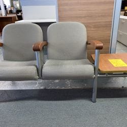 Pre-Owned Chairs Image -6595cdf02b480
