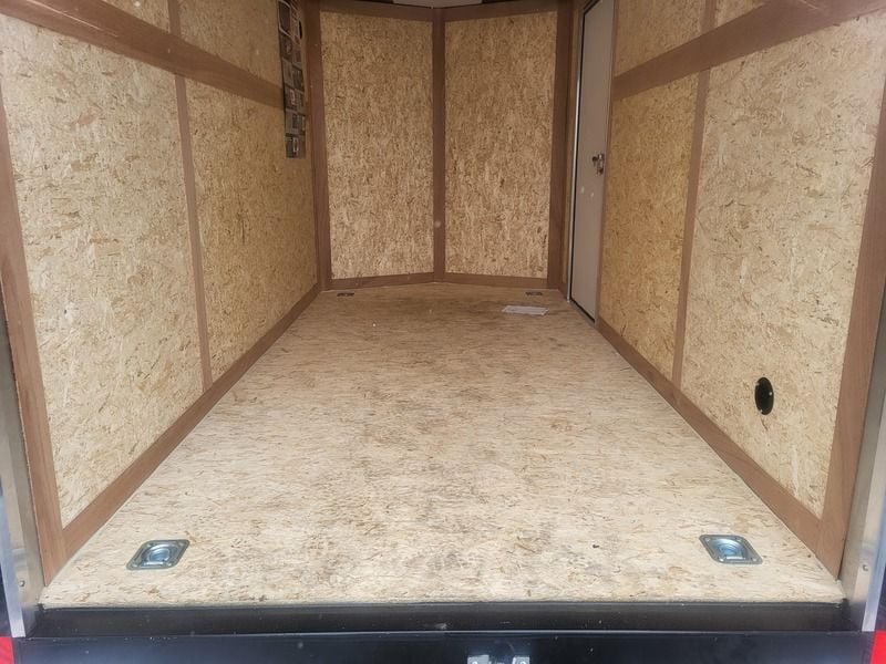 American Hauler 6x12SA Black Arrow-Deluxe