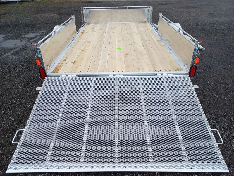 Bearco 80"x12' Aluminum Side Load ATV/Utility