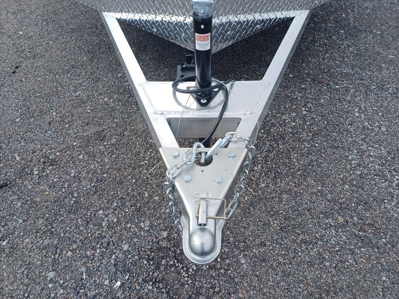 Enbeck 6x12TA2 White Tandem Aluminum Cargo Trailer