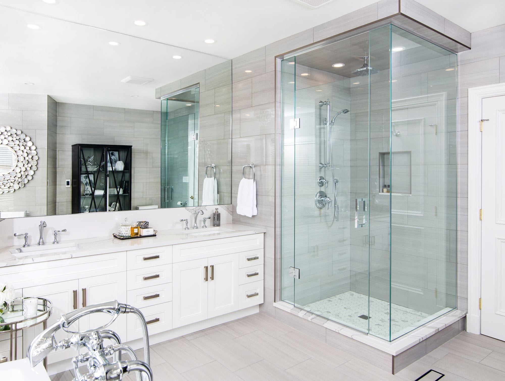 Beautifully renovated bathroom renovated and designed by Family Home Improvements