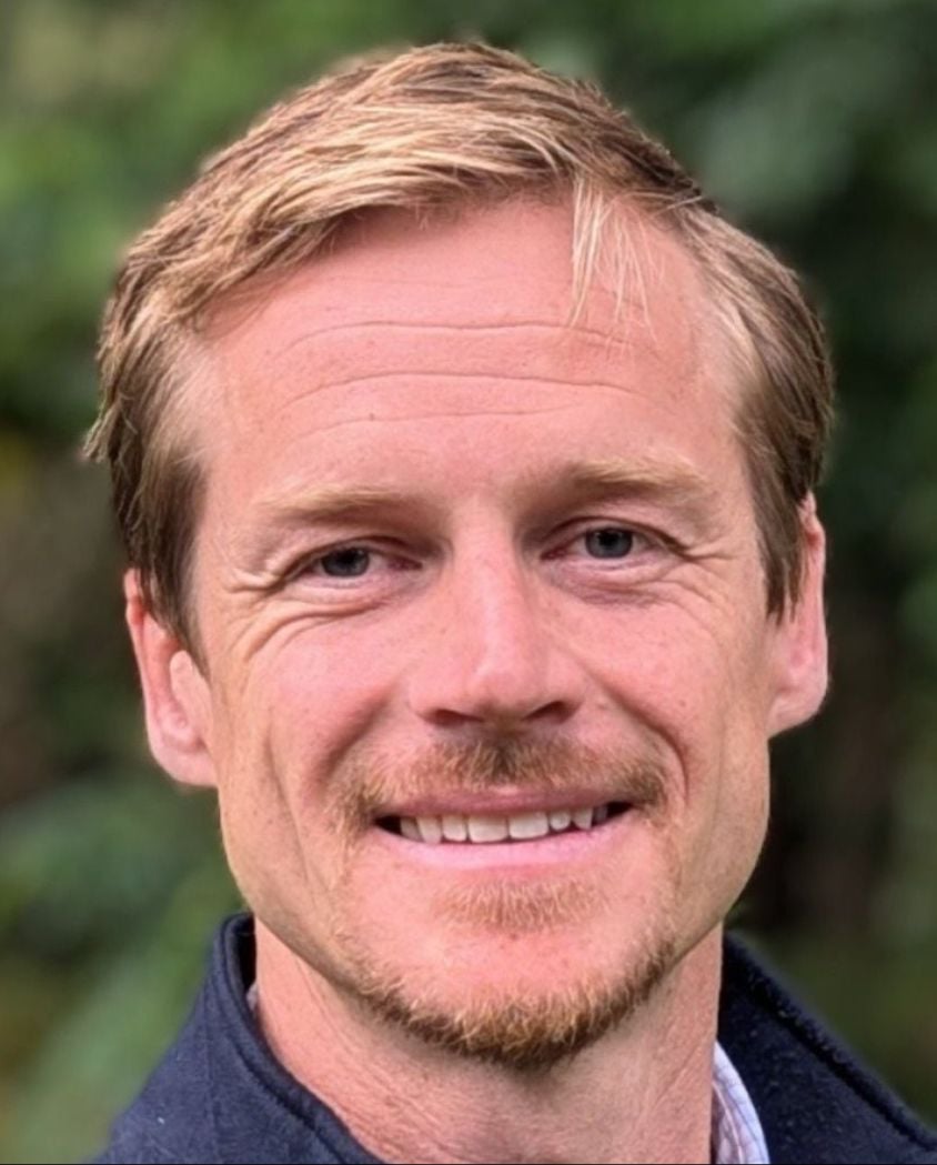 Dr Matt Annear