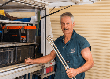 SUPPORT FOR HORSES & FARM ANIMALS SUPPORT FOR HORSES & FARM ANIMALS