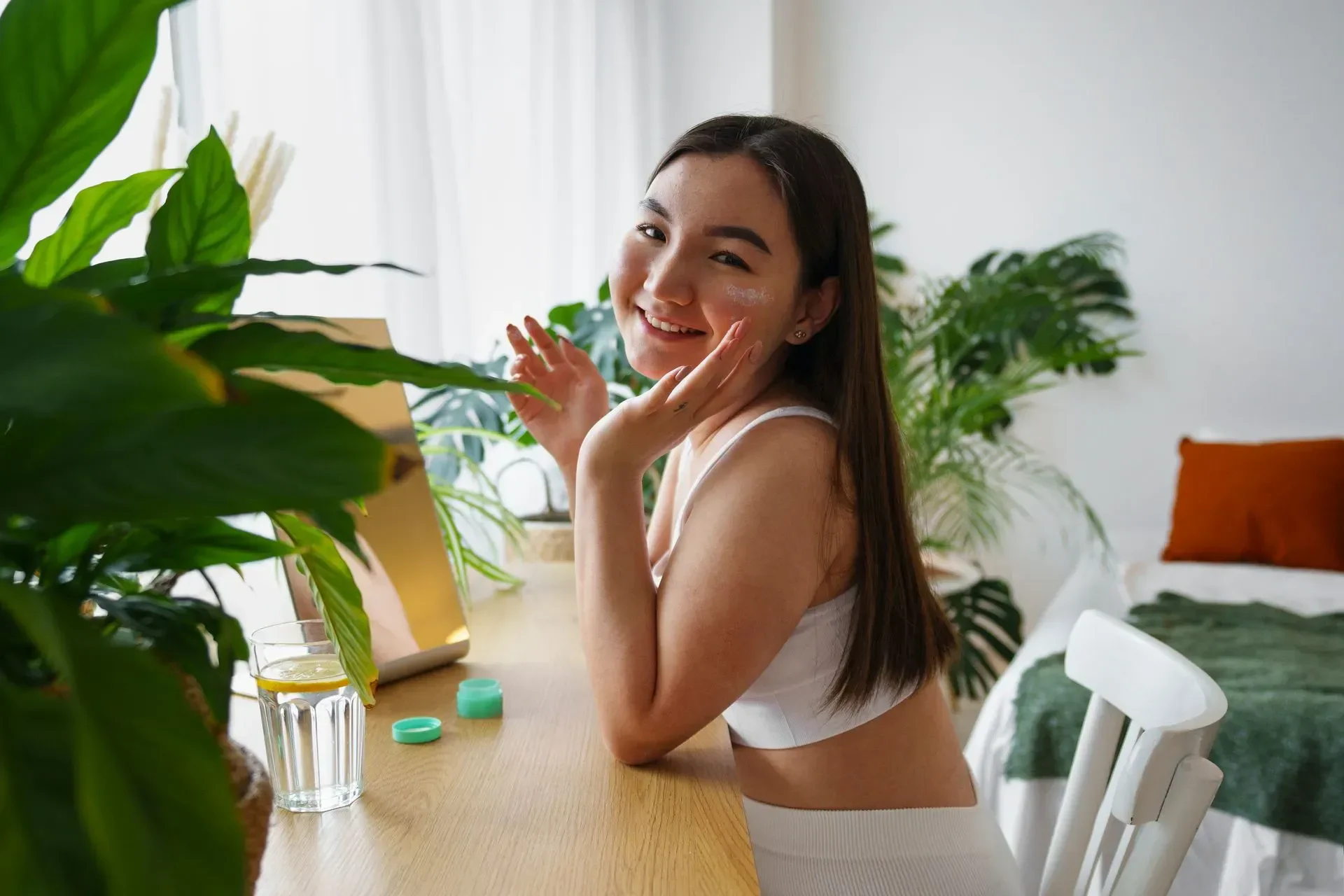 Combat Aging with Toxin Injectables: Get Summer-Ready