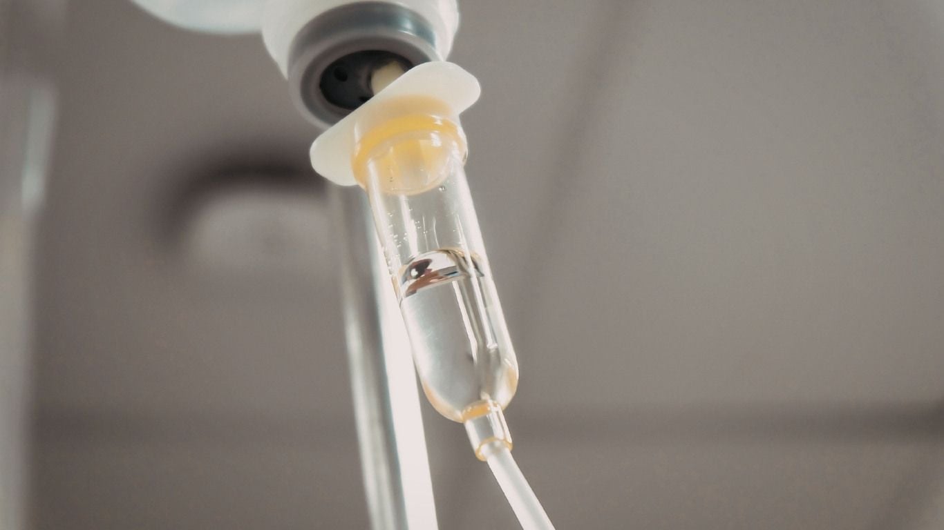 IV Drip Therapy for Hormonal Health & Wellness: Can It Support BHRT?