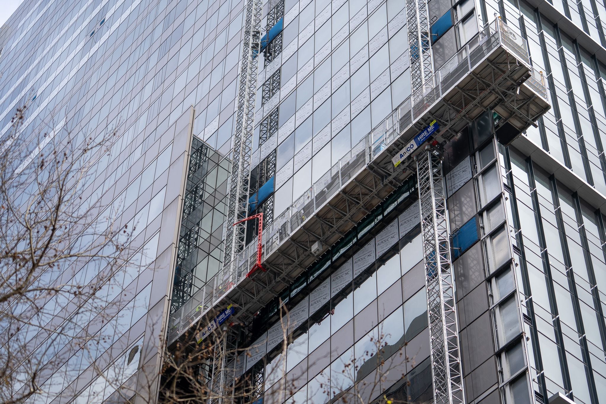 Mast climbing