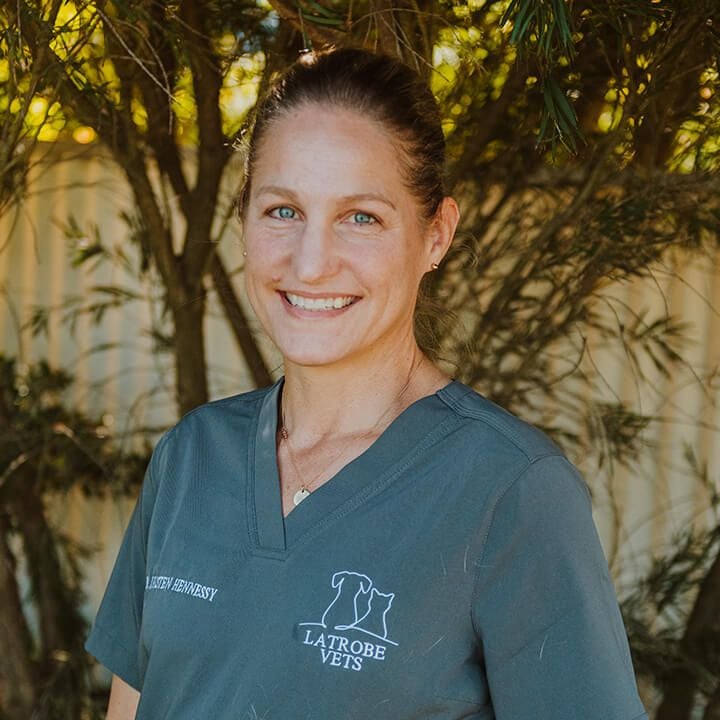 Dr. Kristen Hennessy
