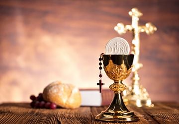 Online or In-Person Therapy with a Catholic Therapist: Finding the Right Fit for You Online or In-Person Therapy with a Catholic Therapist: Finding the Right Fit for You
