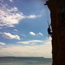 overhung climbing routes Sydney North shore