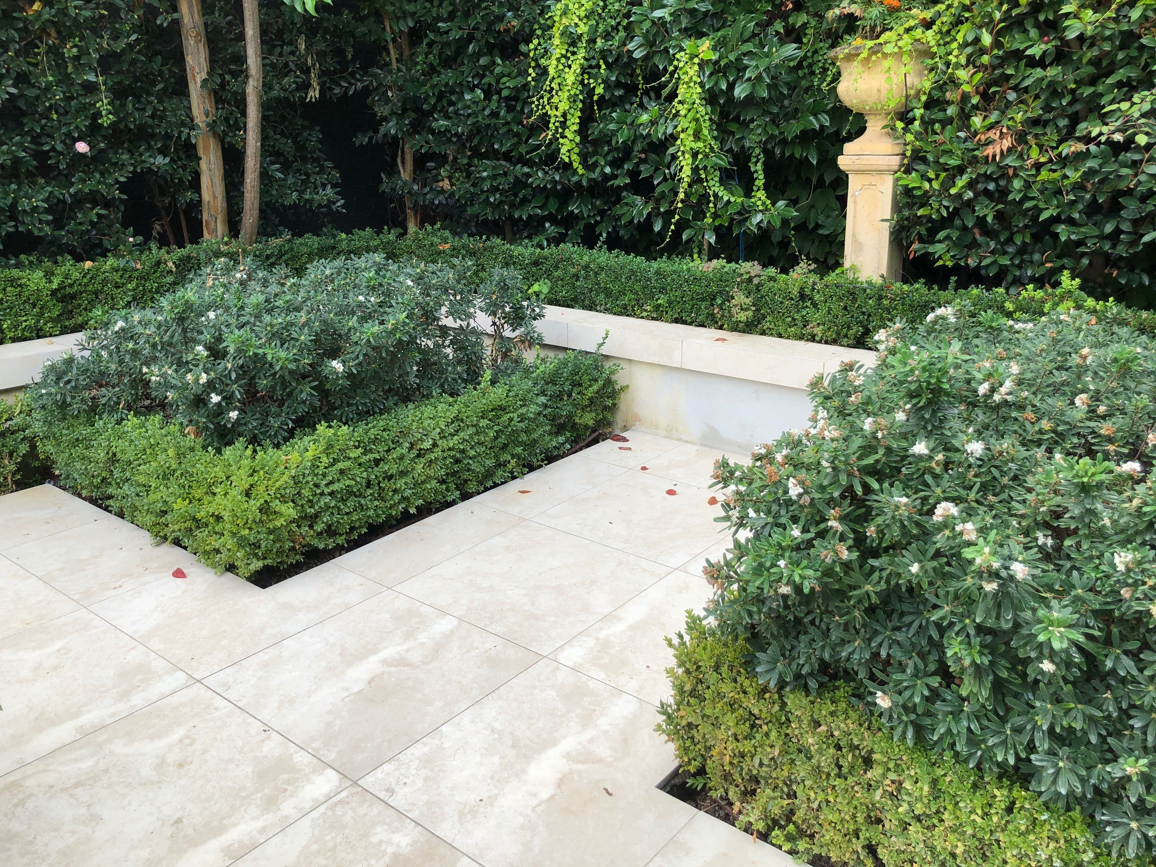 White Travertine Porcelain Image -624e1a70dca52