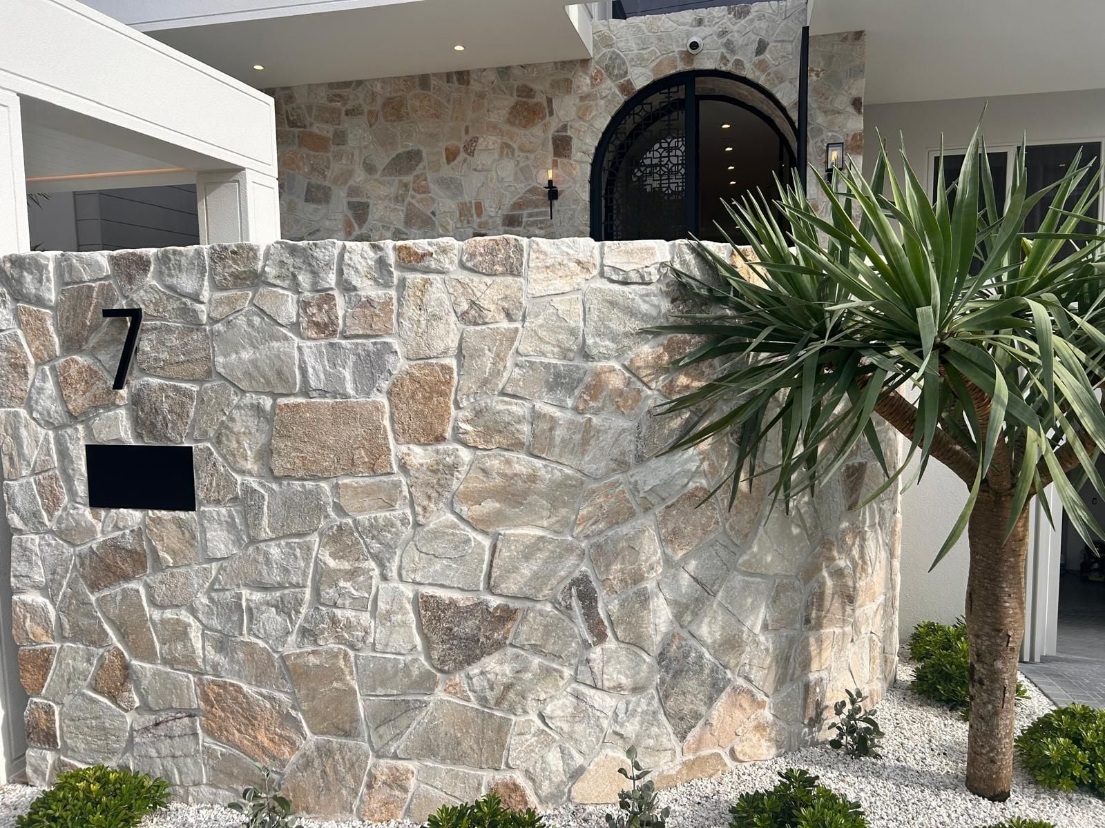 Oyster Flagstone Wall Cladding Wall Cladding Image -69c9cb36a6b38
