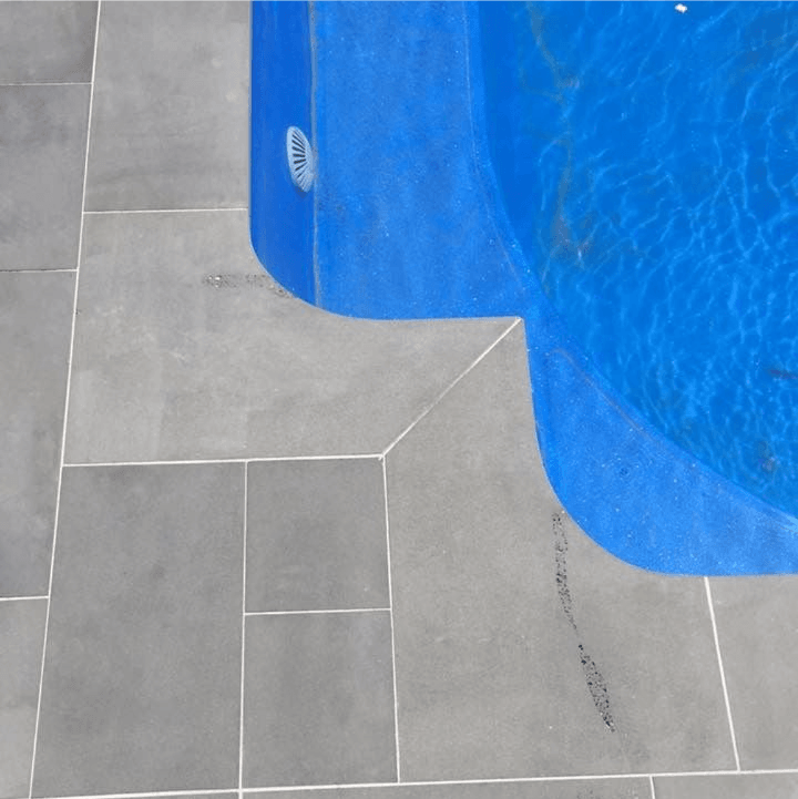 Midnight Bluestone Coping